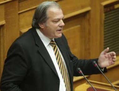 Κ. Κατσίκης: «Για συνειδησιακούς λόγους θα καταψηφίσω το ν/σ για την ταυτότητα φύλου»